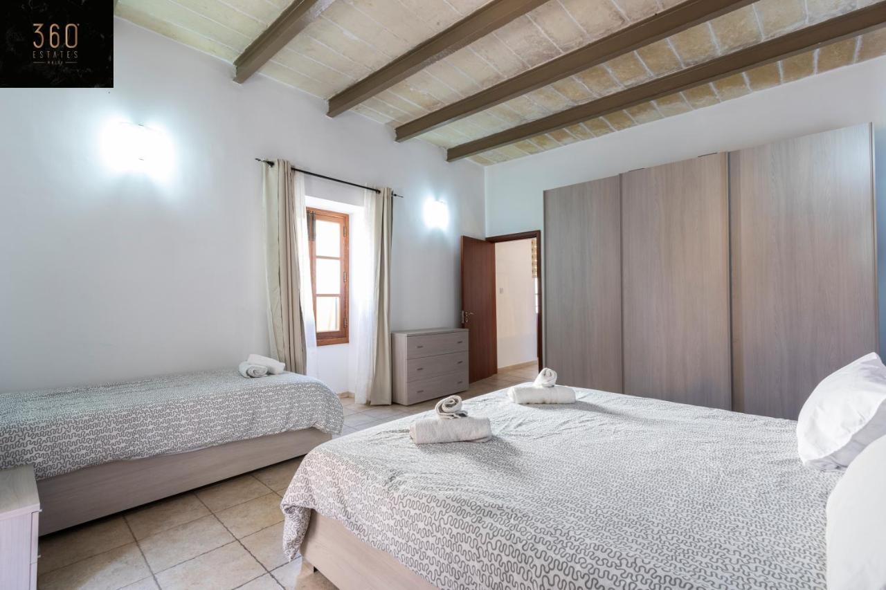 Appartement Amazing House In With Bbq & Parking By 360 Estates